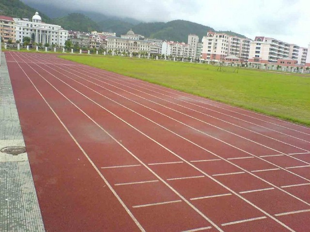 橡膠跑道怎樣才能分析質量標準？